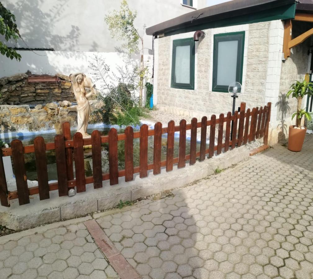 Oasi Erika Villa Paestum Eksteriør billede